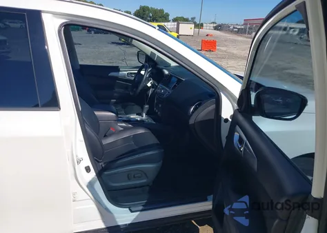 2017 Nissan Pathfinder Sl from USA, damaged, VIN 5N1DR2MN1HC675922